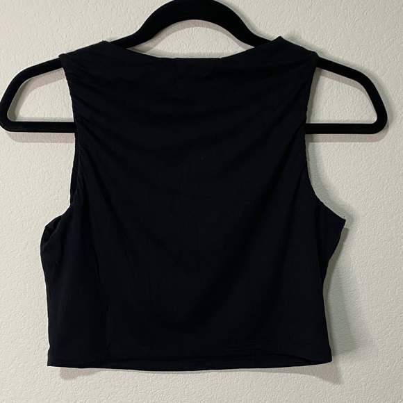 Women’s Crop Black Sleeveless Tank Top Coquette - Picture 2 of 4